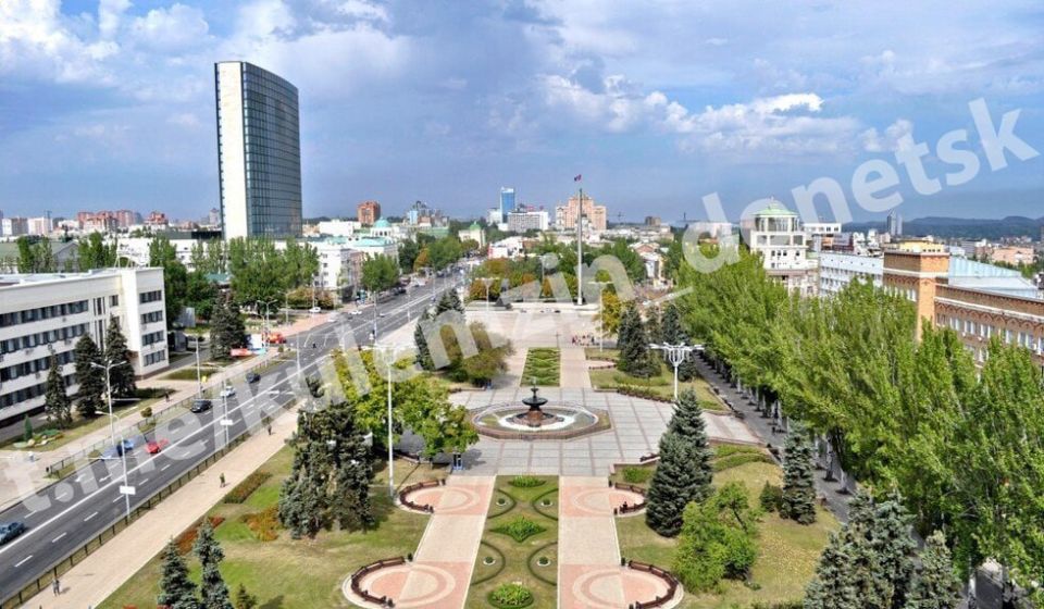 «Народное голосование» в рамках конкурса «Культурная столица года» — это всероссийское голосование, в котором каждый гражданин может отдать свой голос за любимые города