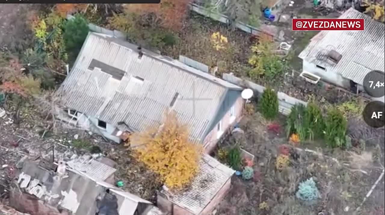 19 зданий, где прятались всушники, освободили наши бойцы в Димитрове в ДНР