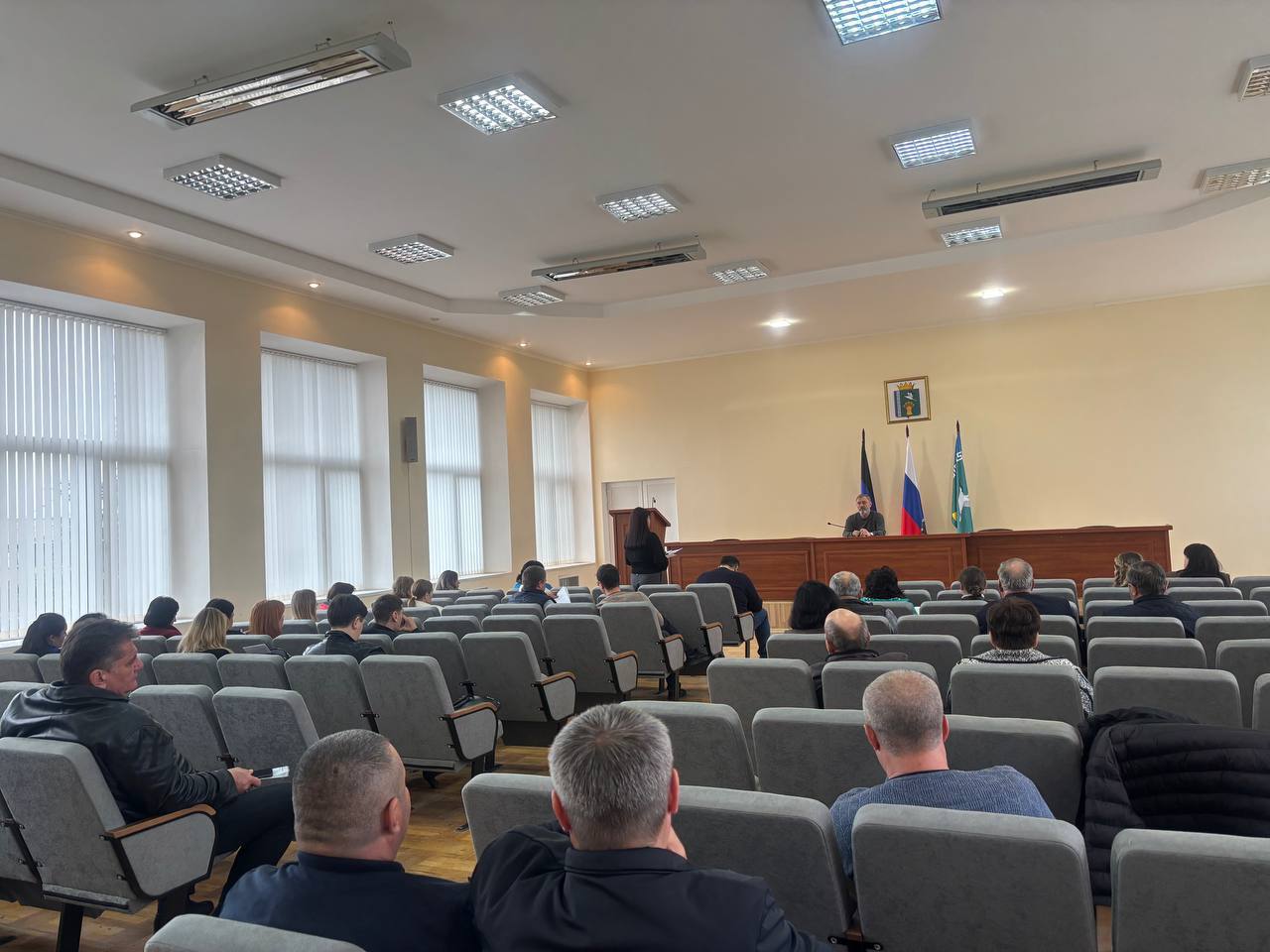 Борис Трима: В Администрации Мангушского муниципального округа под руководством Главы Мангушского округа Бориса Тримы прошло рабочее совещание с руководителями учреждений, предприятий и начальниками структурных подразделений...