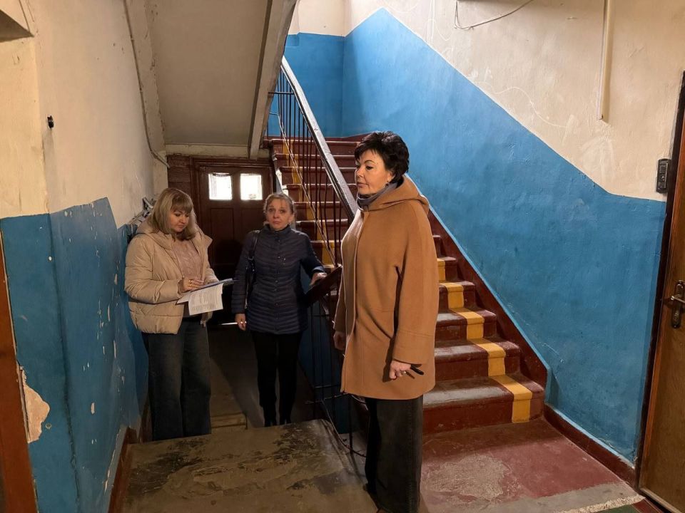 6 ноября 2025 года мониторинговая группа Ясиноватского муниципального округа по контролю качества предоставляемых услуг теплоснабжения, возглавляемая председателем Ясиноватского муниципального совета Анной Бондарь, совместно... 6 ноября 2025 года мониторинговая группа Ясиноватского муниципального округа по контролю качества предоставляемых услуг теплоснабжения, возглавляемая председателем Ясиноватского муниципального совета Анной Бондарь, совместно...