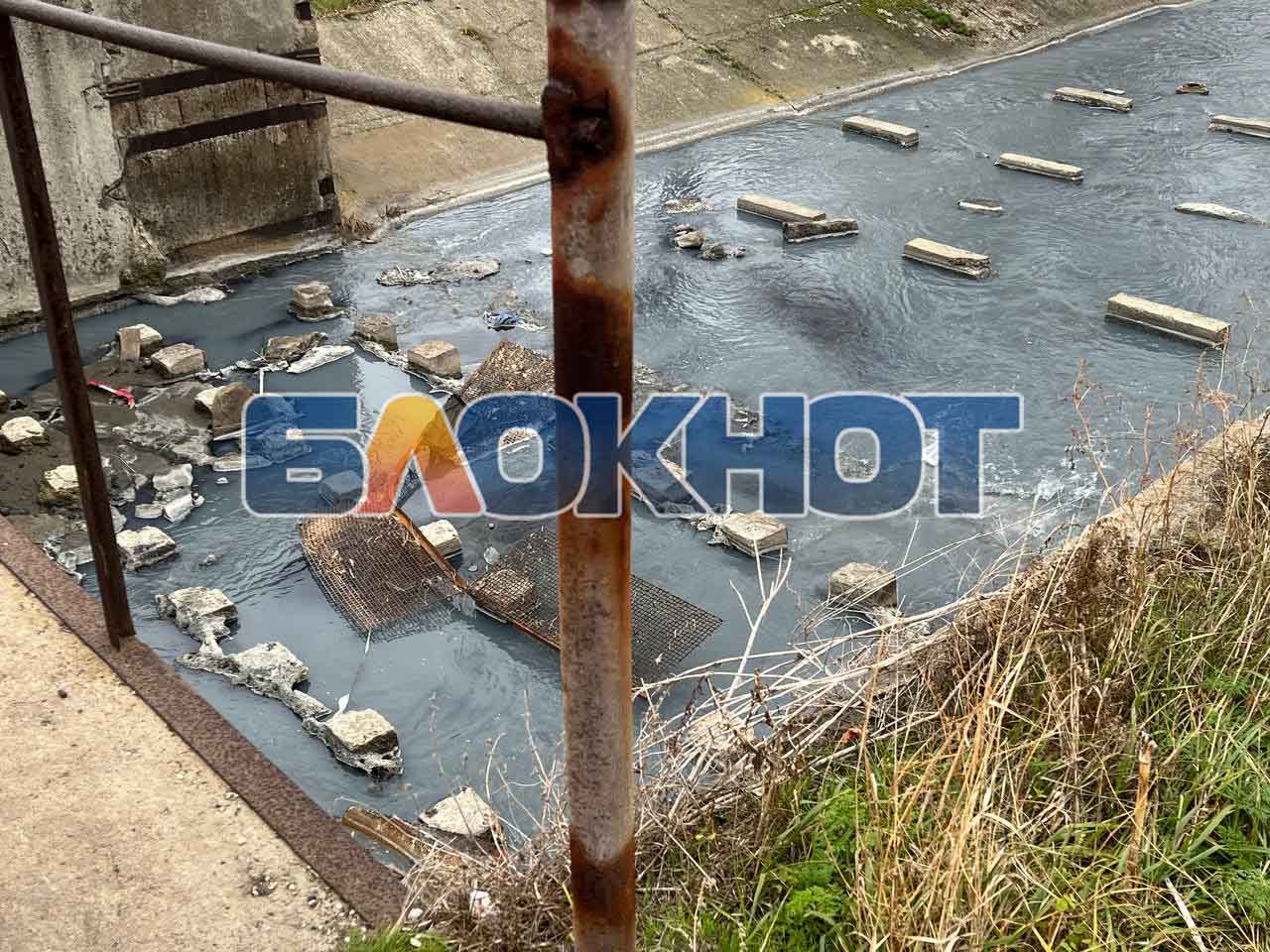 «Канализационная ОПГ»? Власти ДНР не знают, кто слил заразную воду из Тепличного в Старобешевское водохранилище «Канализационная ОПГ»? Власти ДНР не знают, кто слил заразную воду из Тепличного в Старобешевское водохранилище