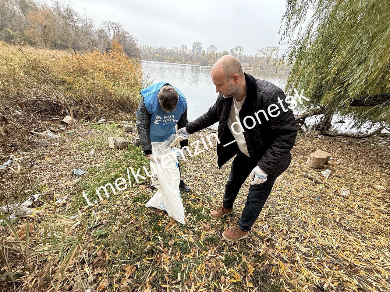 В рамках Всероссийской акции «Вода России» приняли участие сотрудники Управы Куйбышевского района