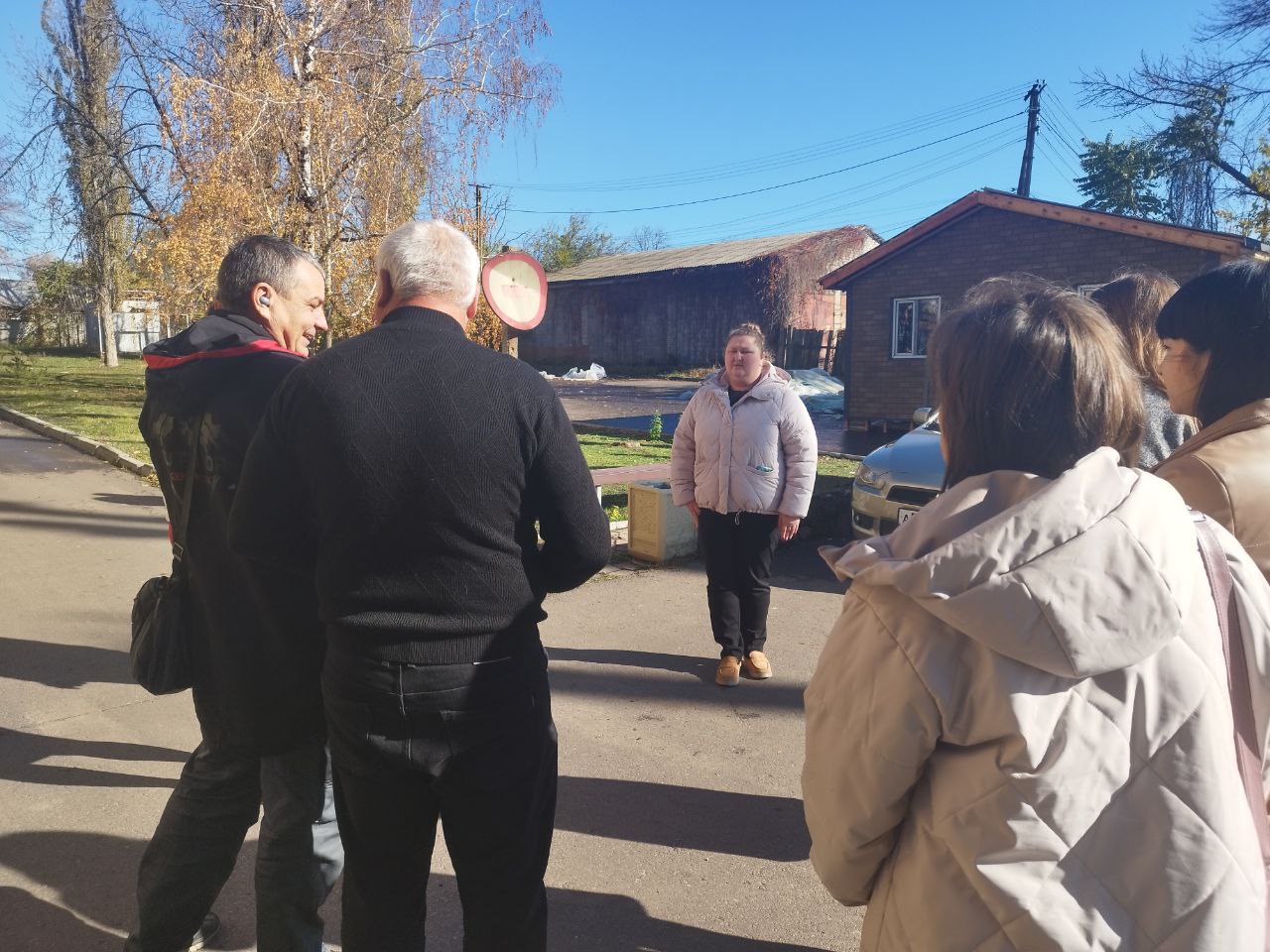 Депутат Тельмановского муниципального совета Юлия Налбат встретилась с жителями посёлка Тельманово