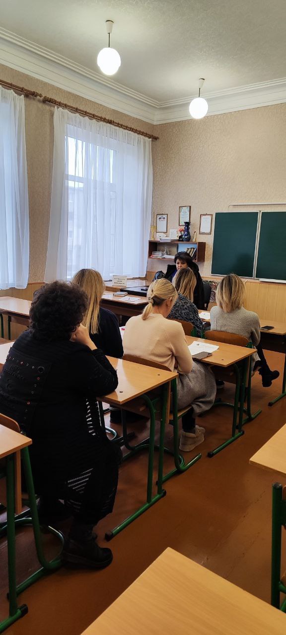 Роман Конев: СОСТОЯЛИСЬ ВСТРЕЧИ. 6 ноября 2025 года депутаты Горловского городского совета от фракции «Единая Россия» — София Потапова, Инает Розводова, Нелля Якуненко, Геннадий Маюров — совместно с представителем... Роман Конев: СОСТОЯЛИСЬ ВСТРЕЧИ. 6 ноября 2025 года депутаты Горловского городского совета от фракции «Единая Россия» — София Потапова, Инает Розводова, Нелля Якуненко, Геннадий Маюров — совместно с представителем...