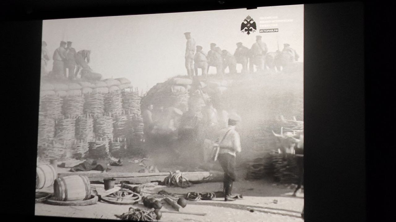 Кинопоказы фильма «Оборона Севастополя»: патриотическое воспитание молодёжи Кинопоказы фильма «Оборона Севастополя»: патриотическое воспитание молодёжи