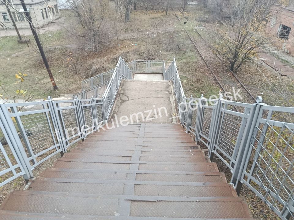 Алексей Кулемзин: В августе на сходе граждан в Кировском районе ко мне обратились жители с вопросом об аварийном состоянии пешеходного моста на станции Рутченково Алексей Кулемзин: В августе на сходе граждан в Кировском районе ко мне обратились жители с вопросом об аварийном состоянии пешеходного моста на станции Рутченково