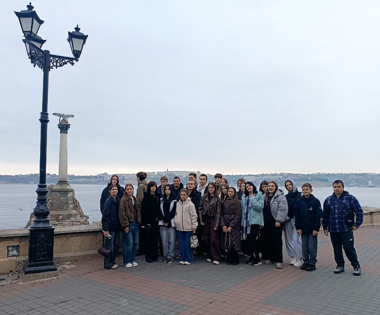 Школьники из Старобешевского округа побывали на экскурсии в Новом Херсонесе