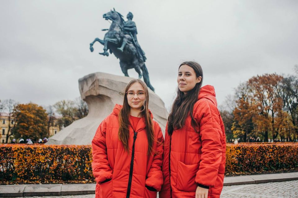 Антон Кольцов: Осенние каникулы стали настоящим приключением для 250 школьников из Мариуполя Антон Кольцов: Осенние каникулы стали настоящим приключением для 250 школьников из Мариуполя