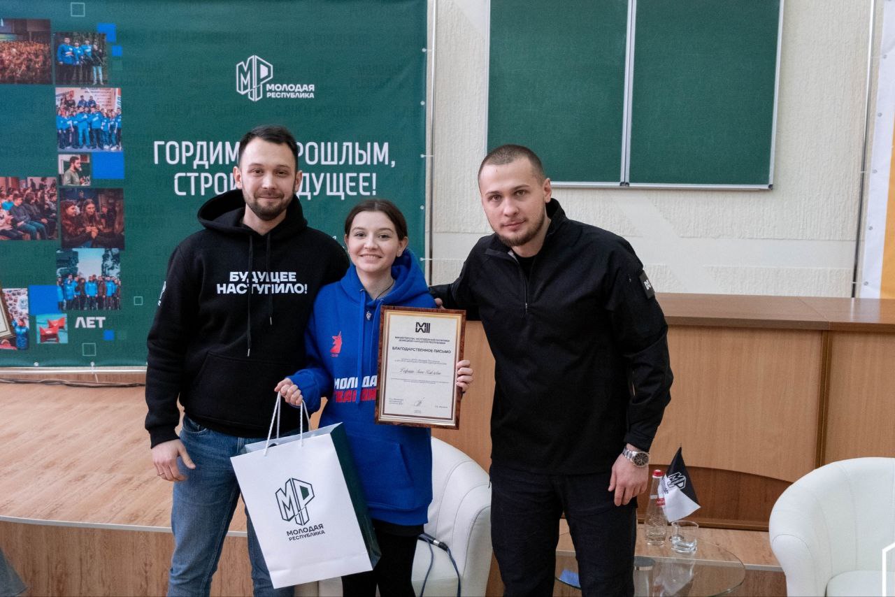 Кирилл Борисович, поздравляю Вас с днём рождения! Кирилл Борисович, поздравляю Вас с днём рождения!