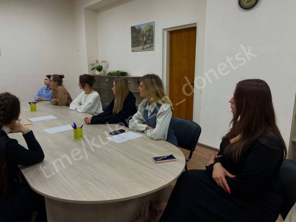 Сегодня состоялась встреча Студенческого координационного совета по развитию молодёжной политики при Управе Ворошиловского района Сегодня состоялась встреча Студенческого координационного совета по развитию молодёжной политики при Управе Ворошиловского района