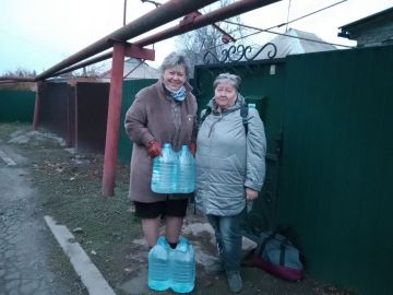 Роман Конев: 5 ноября 2025 года депутат Горловского городского совета от фракции «Единая Россия» — Светлана Кочетова оказала адресную помощь жителю