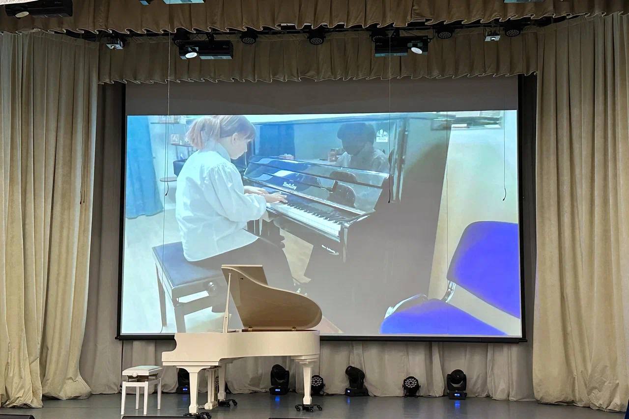 Юные музыканты из Волновахи стали победителями ямальского конкурса «Юный виртуоз» Юные музыканты из Волновахи стали победителями ямальского конкурса «Юный виртуоз»