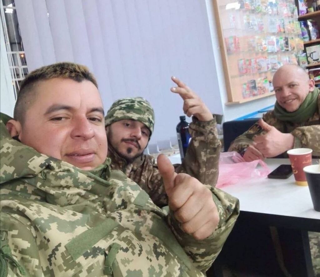 Колумбийский наёмник расстреливал пленных и получил 13 лет строгого режима в ДНР Колумбийский наёмник расстреливал пленных и получил 13 лет строгого режима в ДНР