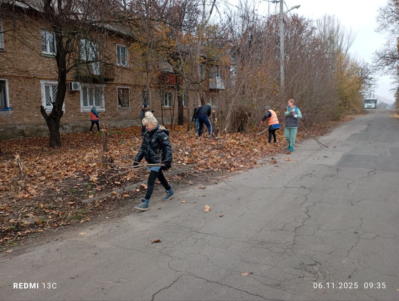 Наталья Бегуненко: На территории Петровского района коммунальные предприятия приняли активное участие в акции Чистый четверг Наталья Бегуненко: На территории Петровского района коммунальные предприятия приняли активное участие в акции Чистый четверг