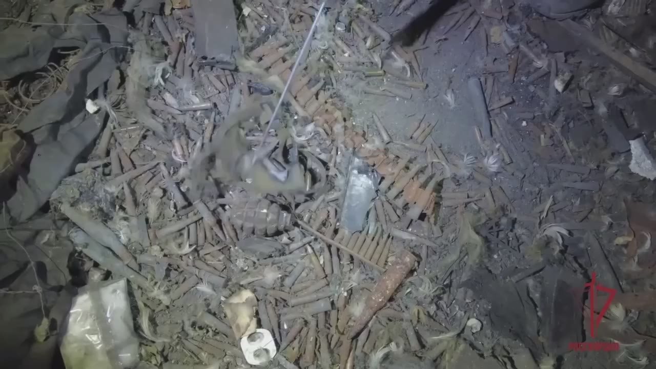 В подвале «Азовстали» в Мариуполе обнаружен бывший пункт размещения «Азова»*