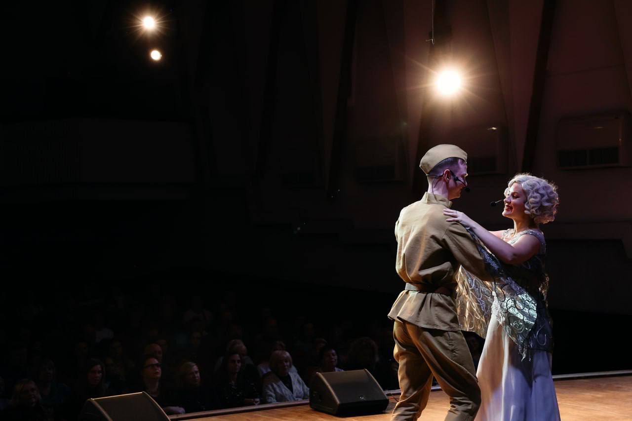 Артисты из Калининграда выступили в Донецкой филармонии Артисты из Калининграда выступили в Донецкой филармонии