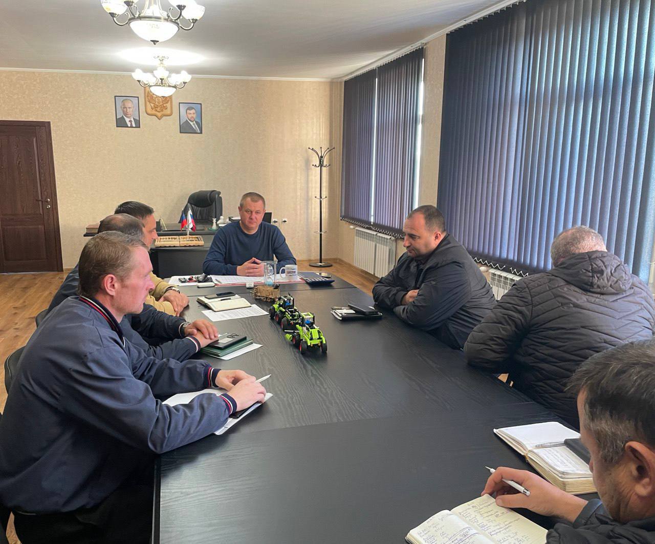 Провел встречу с работниками сельского хозяйства