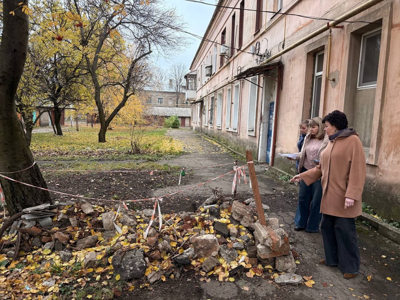 6 ноября 2025 года мониторинговая группа Ясиноватского муниципального округа по контролю качества предоставляемых услуг теплоснабжения, возглавляемая председателем Ясиноватского муниципального совета Анной Бондарь, совместно...