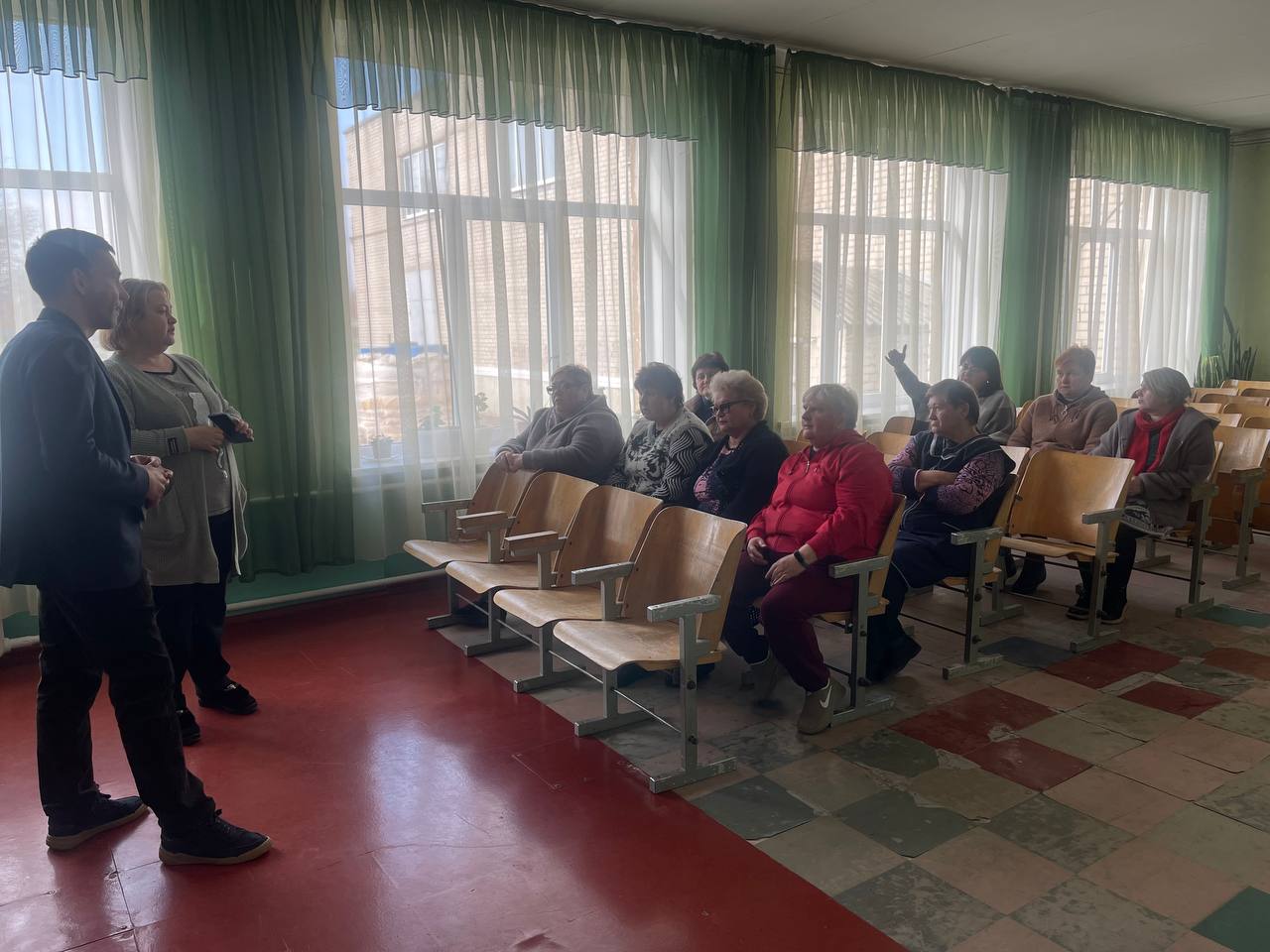 Денис Машков: По поручению Главы Донецкой Народной Республики Дениса Пушилина, посетил школу №94 в Донецке и провел встречу с ее сотрудниками Денис Машков: По поручению Главы Донецкой Народной Республики Дениса Пушилина, посетил школу №94 в Донецке и провел встречу с ее сотрудниками