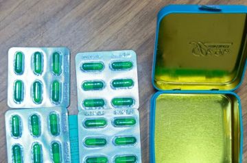 Таможенники поймали жительницу ДНР на ввозе амфетаминоподобных капсул