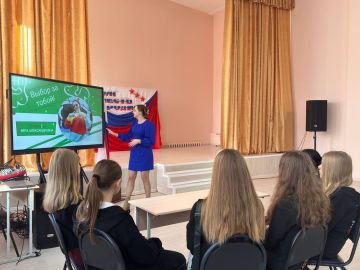 Профориентационные встречи с учащимися школ Ясиноватского муниципального округа продолжаются