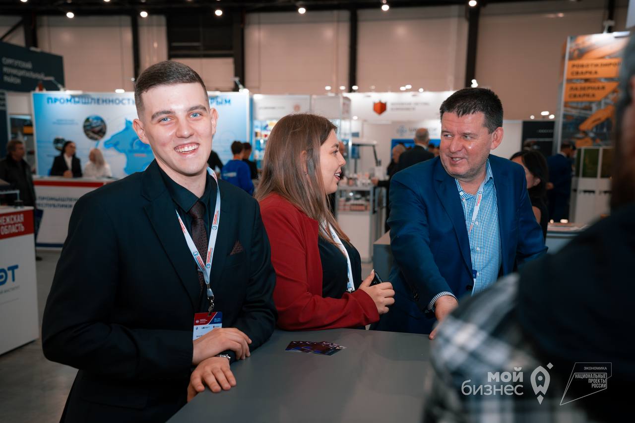 При поддержке партпроекта единороссов «Выбирай своё» продукцию завода из Макеевки представили на международном форуме При поддержке партпроекта единороссов «Выбирай своё» продукцию завода из Макеевки представили на международном форуме