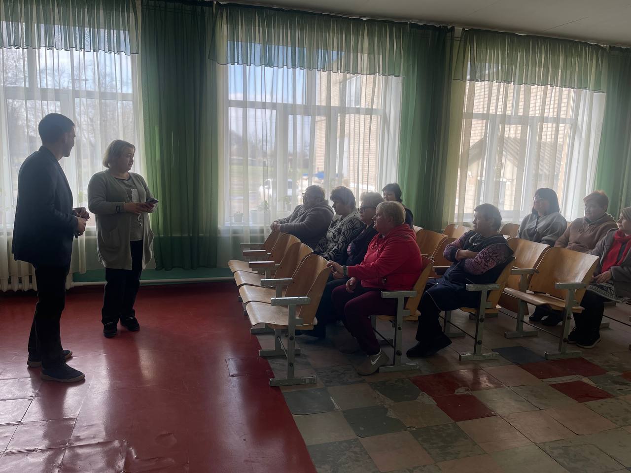 Денис Машков: По поручению Главы Донецкой Народной Республики Дениса Пушилина, посетил школу №94 в Донецке и провел встречу с ее сотрудниками Денис Машков: По поручению Главы Донецкой Народной Республики Дениса Пушилина, посетил школу №94 в Донецке и провел встречу с ее сотрудниками