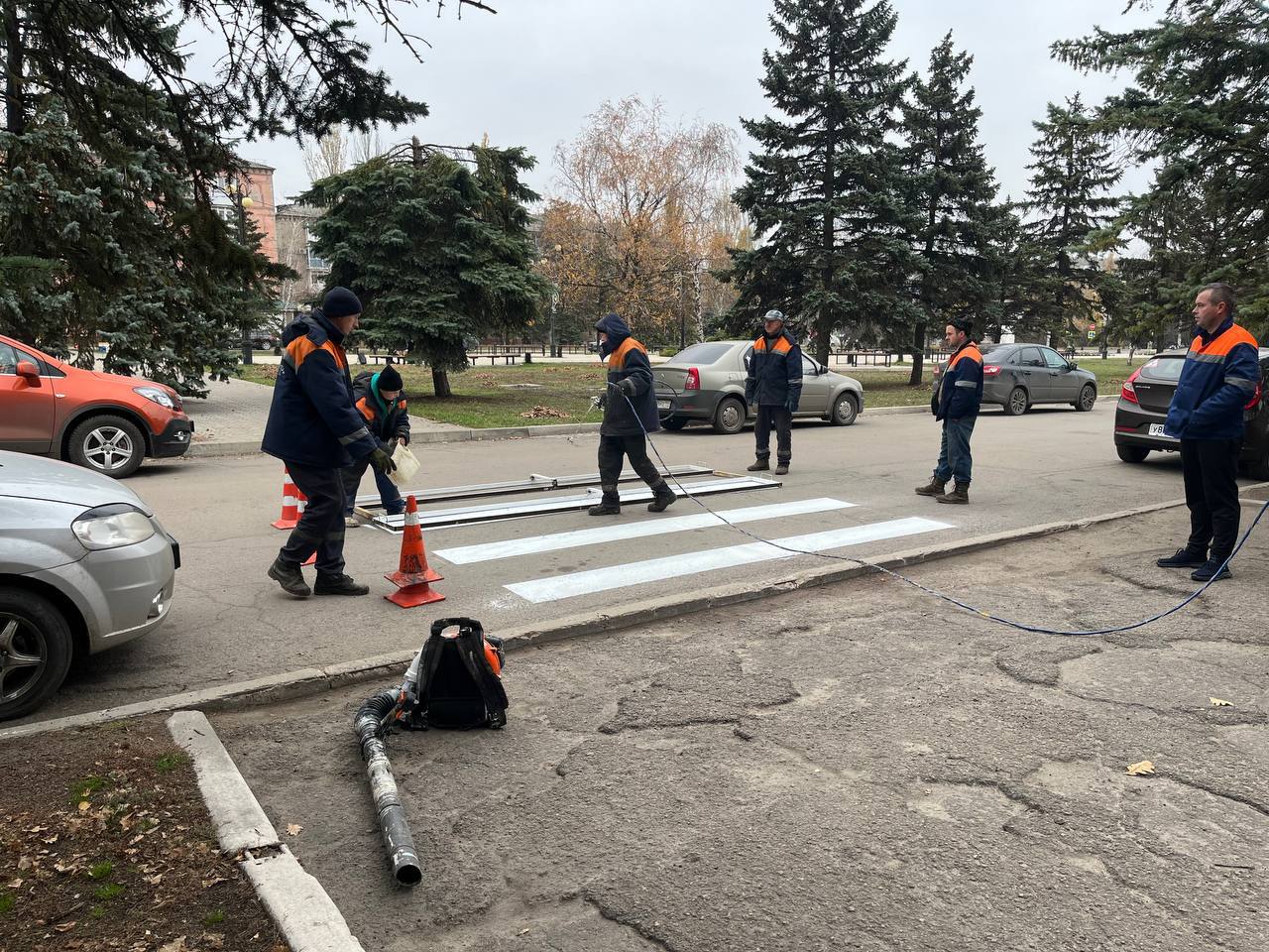 Роман Конев: О дорожных работах МУНИЦИПАЛЬНОГО УНИТАРНОГО ПРЕДПРИЯТИЯ «ПРОСТОР» АДМИНИСТРАЦИИ ГОРОДСКОГО ОКРУГА ГОРЛОВКА ДОНЕЦКОЙ НАРОДНОЙ РЕСПУБЛИКИ В течение текущей недели дорожные службы предприятия осуществляли работы... Роман Конев: О дорожных работах МУНИЦИПАЛЬНОГО УНИТАРНОГО ПРЕДПРИЯТИЯ «ПРОСТОР» АДМИНИСТРАЦИИ ГОРОДСКОГО ОКРУГА ГОРЛОВКА ДОНЕЦКОЙ НАРОДНОЙ РЕСПУБЛИКИ В течение текущей недели дорожные службы предприятия осуществляли работы...