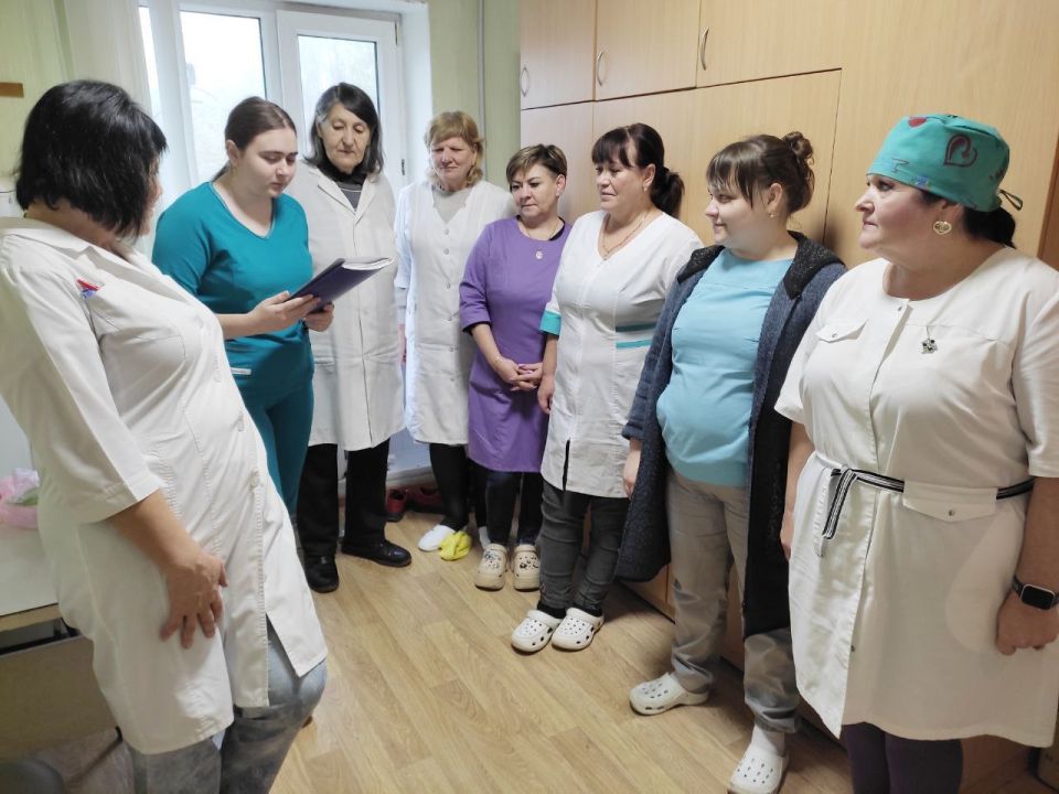 «Единый час гражданственности» в первичных организациях МО ОД «ДР» Центрально-Городского района г. Горловка «Единый час гражданственности» в первичных организациях МО ОД «ДР» Центрально-Городского района г. Горловка