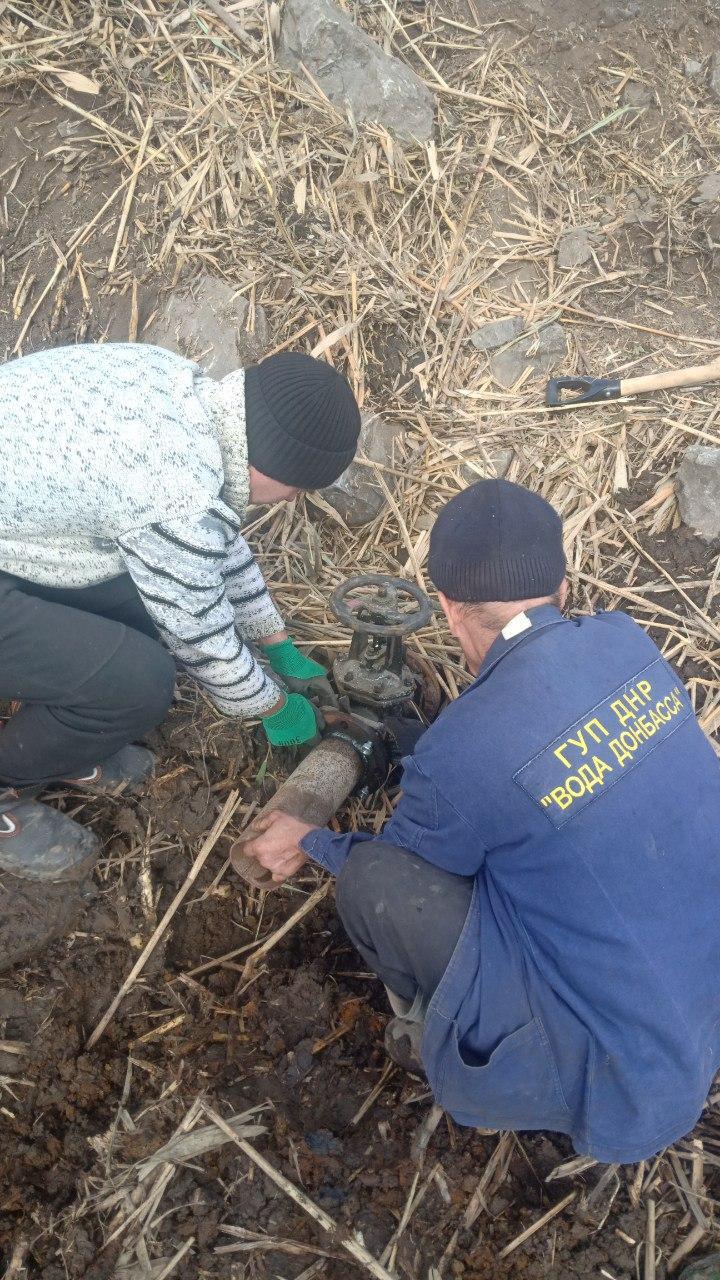 Специалисты от Забайкалья устранили более 10 коммунальных аварий в Старобешевского округе в течение 2-х недель Специалисты от Забайкалья устранили более 10 коммунальных аварий в Старобешевского округе в течение 2-х недель