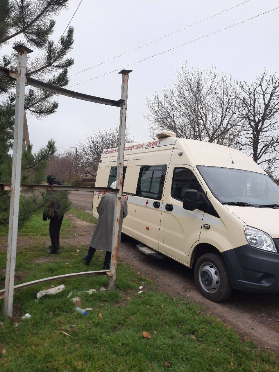 Передвижной ФАП продолжает работу в селах Мангушского округа в рамках проекта «Здоровое будущее» Передвижной ФАП продолжает работу в селах Мангушского округа в рамках проекта «Здоровое будущее»
