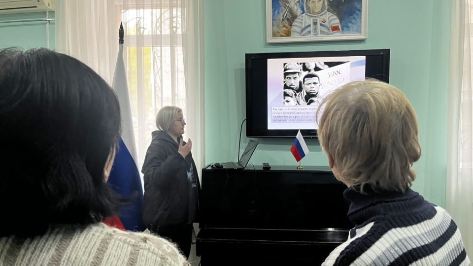 Дискуссия «У фашизма нет будущего, но у него всегда есть настоящее» Дискуссия «У фашизма нет будущего, но у него всегда есть настоящее»
