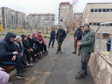 Константин Зинченко: Встретился с жителями Угледара