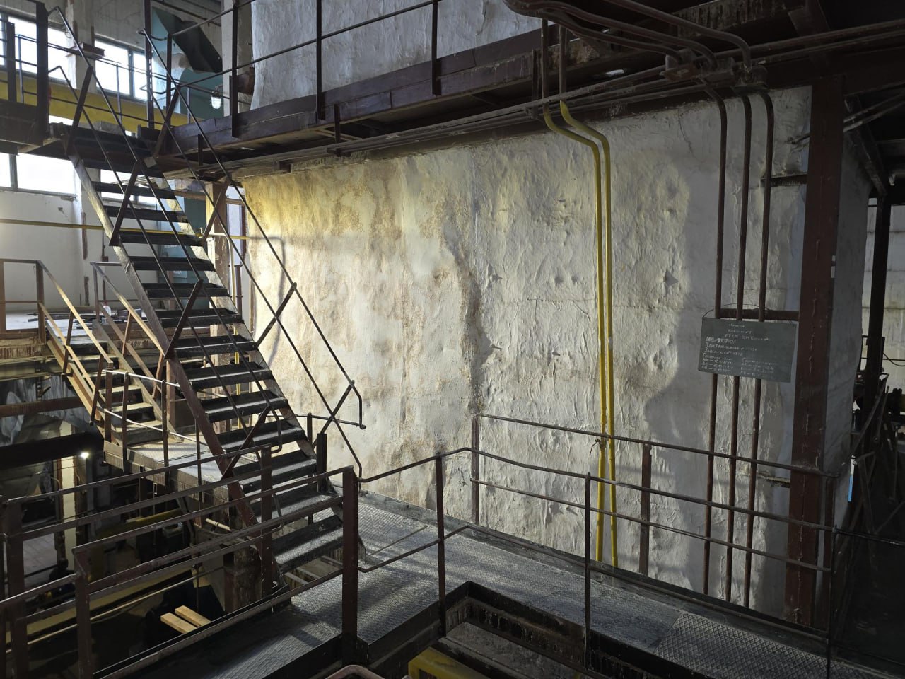 Владимирские специалисты продолжают ремонт котельной № 1 в Кировском Владимирские специалисты продолжают ремонт котельной № 1 в Кировском