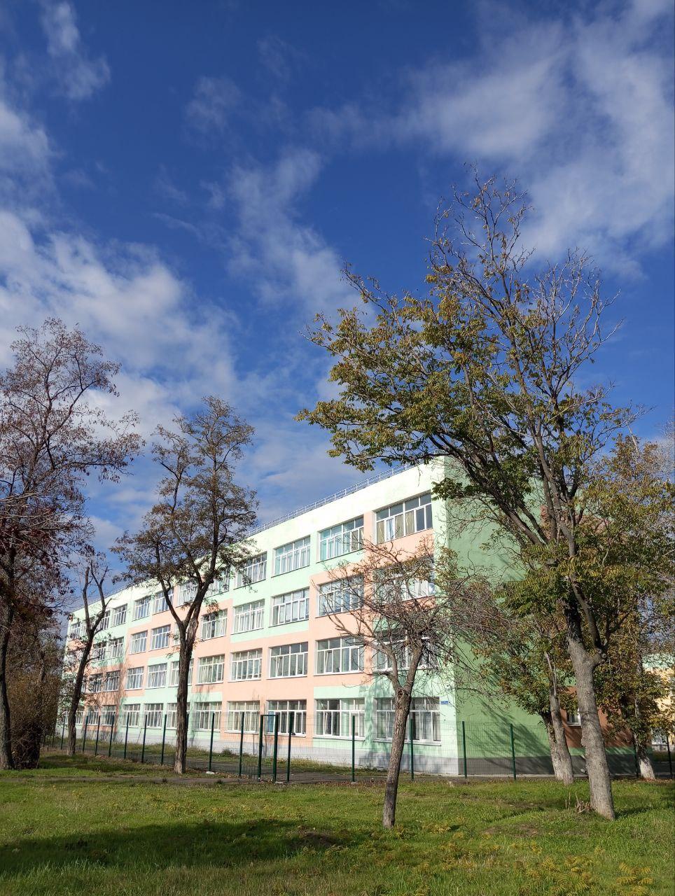 При участии ФАУ «РосКапСтрой» восстановлена средняя школа №15