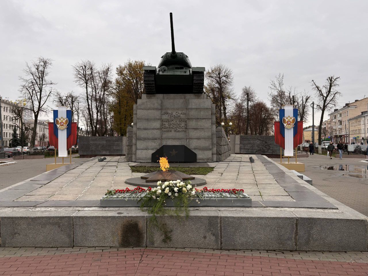 Как только наступил ноябрь, ученики школы №15 и №27 г. Мариуполя, отправились в трехдневное приключение по историческим уголкам Орла и его окрестностей Как только наступил ноябрь, ученики школы №15 и №27 г. Мариуполя, отправились в трехдневное приключение по историческим уголкам Орла и его окрестностей