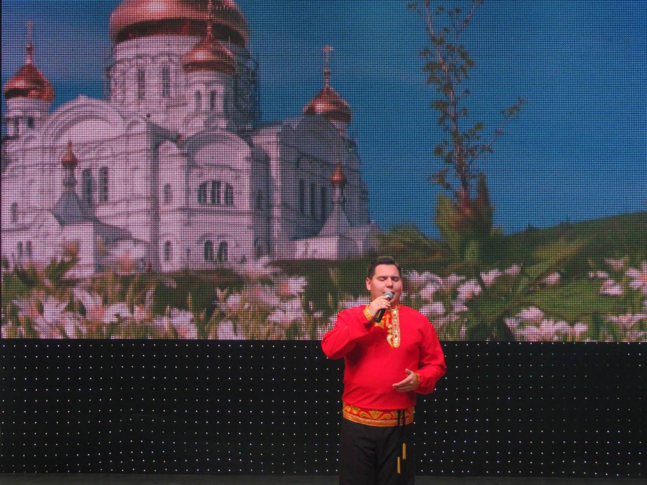 Михаил Желтяков: В рамках празднования Дня народного единства ансамбль песни и танца «Донбасс» представил в Донецке свою масштабную программу «Многонациональный Донбасс» Михаил Желтяков: В рамках празднования Дня народного единства ансамбль песни и танца «Донбасс» представил в Донецке свою масштабную программу «Многонациональный Донбасс»