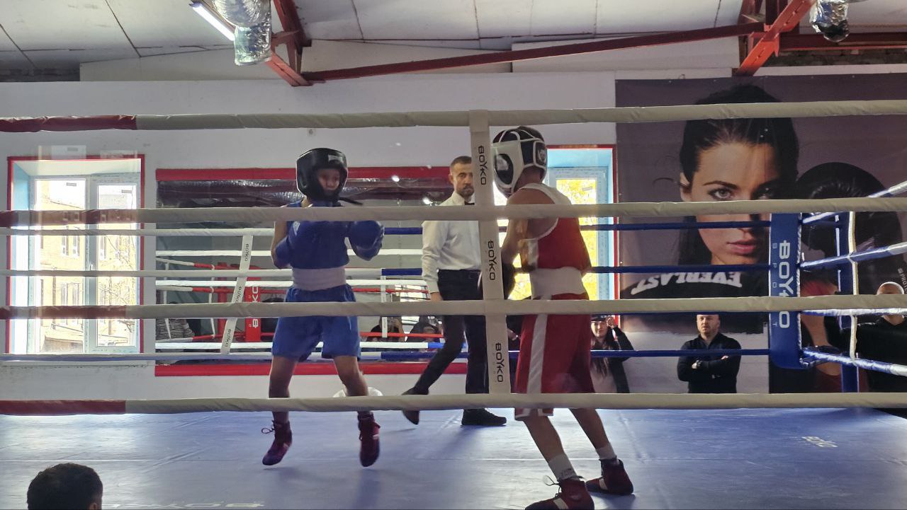 В Мариуполе прошел масштабный турнир по боксу в память о погибших сотрудниках ОВД В Мариуполе прошел масштабный турнир по боксу в память о погибших сотрудниках ОВД