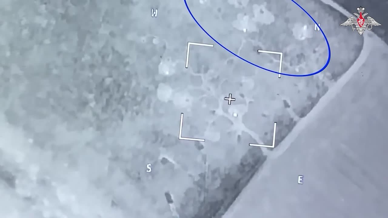 Варваровка Расчет ОТРК «Искандер-М» нанес удар по р-ну сосредоточения 411-го отдельного полка беспилотных систем ВСУ в р-не н.п. Варваровка в ДНР на Краматорско-Дружковском направлении (ВИДЕО)