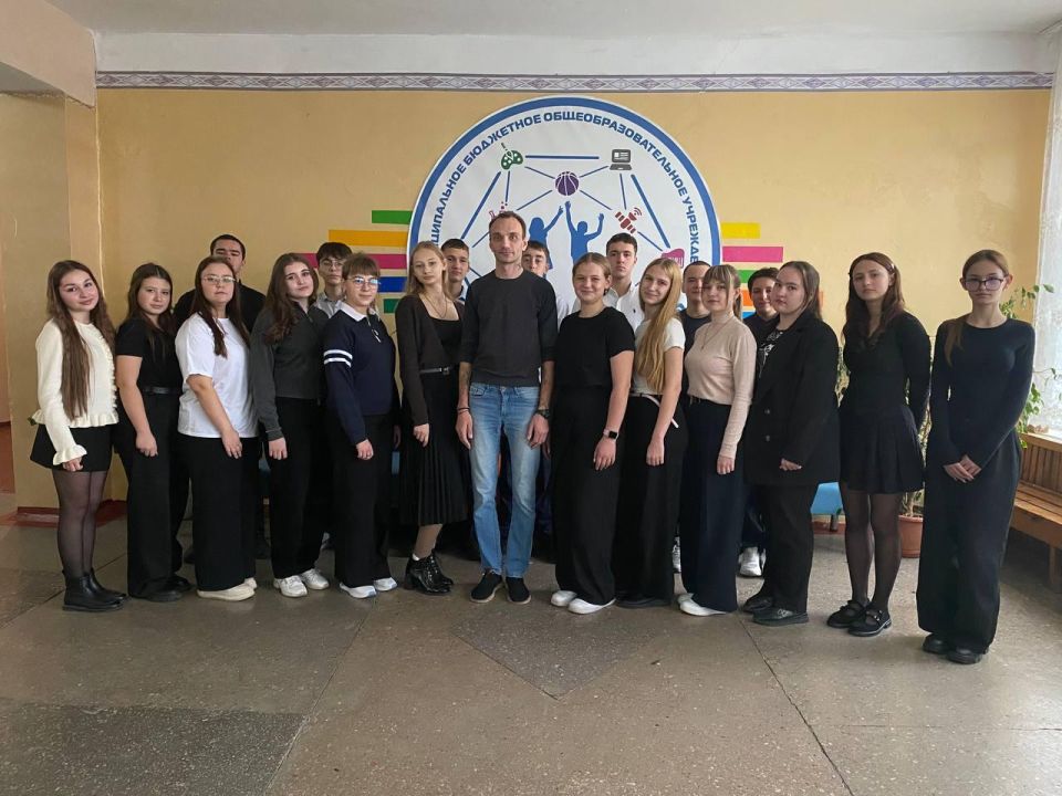 Наталья Великодная: В ДНР успешно реализуется программа «Земский учитель» Наталья Великодная: В ДНР успешно реализуется программа «Земский учитель»