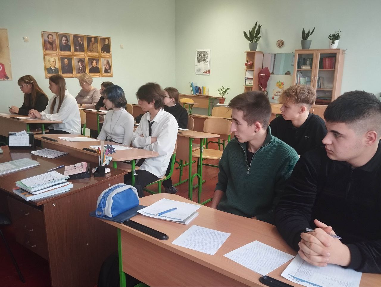 СТАРШЕКЛАССНИКИ ШКОЛЫ №3 ПРИНЯЛИ УЧАСТИЕ В ОСЕННЕЙ СЕССИИ ФЕСТИВАЛЯ СОЧИНЕНИЙ «РУCФЕСТ» СТАРШЕКЛАССНИКИ ШКОЛЫ №3 ПРИНЯЛИ УЧАСТИЕ В ОСЕННЕЙ СЕССИИ ФЕСТИВАЛЯ СОЧИНЕНИЙ «РУCФЕСТ»