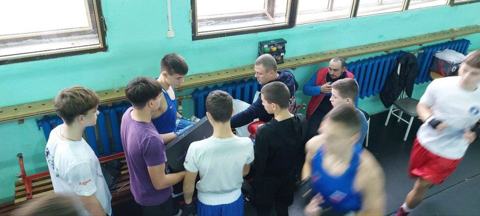 8 ноября в рамках подготовки к предстоящей в Международной матчевой встрече по боксу среди юношей 15-16 лет 8 ноября в рамках подготовки к предстоящей в Международной матчевой встрече по боксу среди юношей 15-16 лет