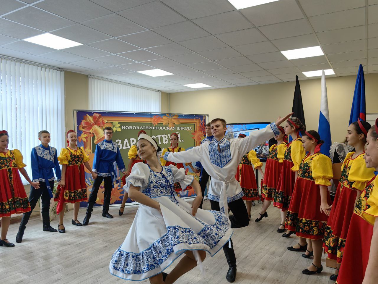 Александр Подгорный: Продолжаем восстанавливать учреждения образования Республики Александр Подгорный: Продолжаем восстанавливать учреждения образования Республики