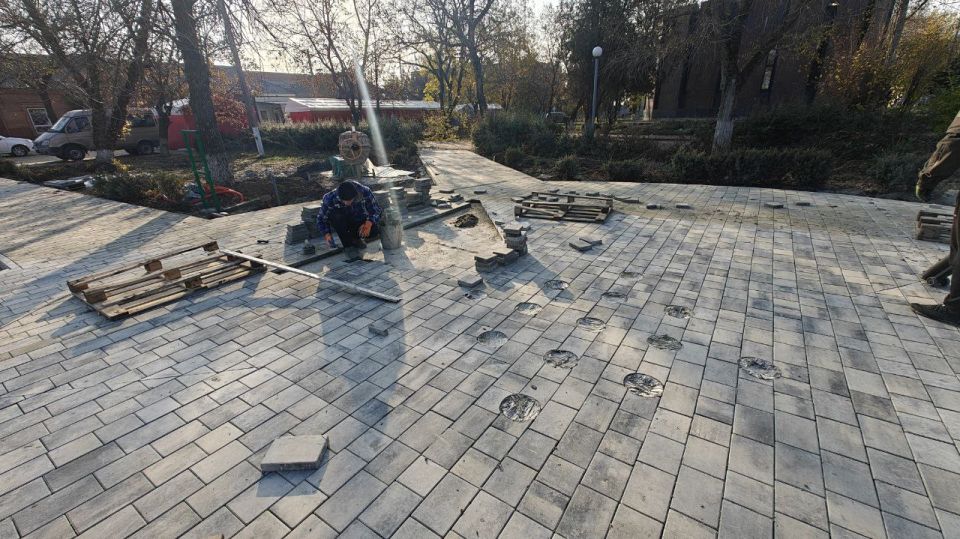 Борис Трима: Глава Мангушского муниципального округа Трима Борис Владимирович проинспектировал строительство нового парка в пгт Мангуш Борис Трима: Глава Мангушского муниципального округа Трима Борис Владимирович проинспектировал строительство нового парка в пгт Мангуш