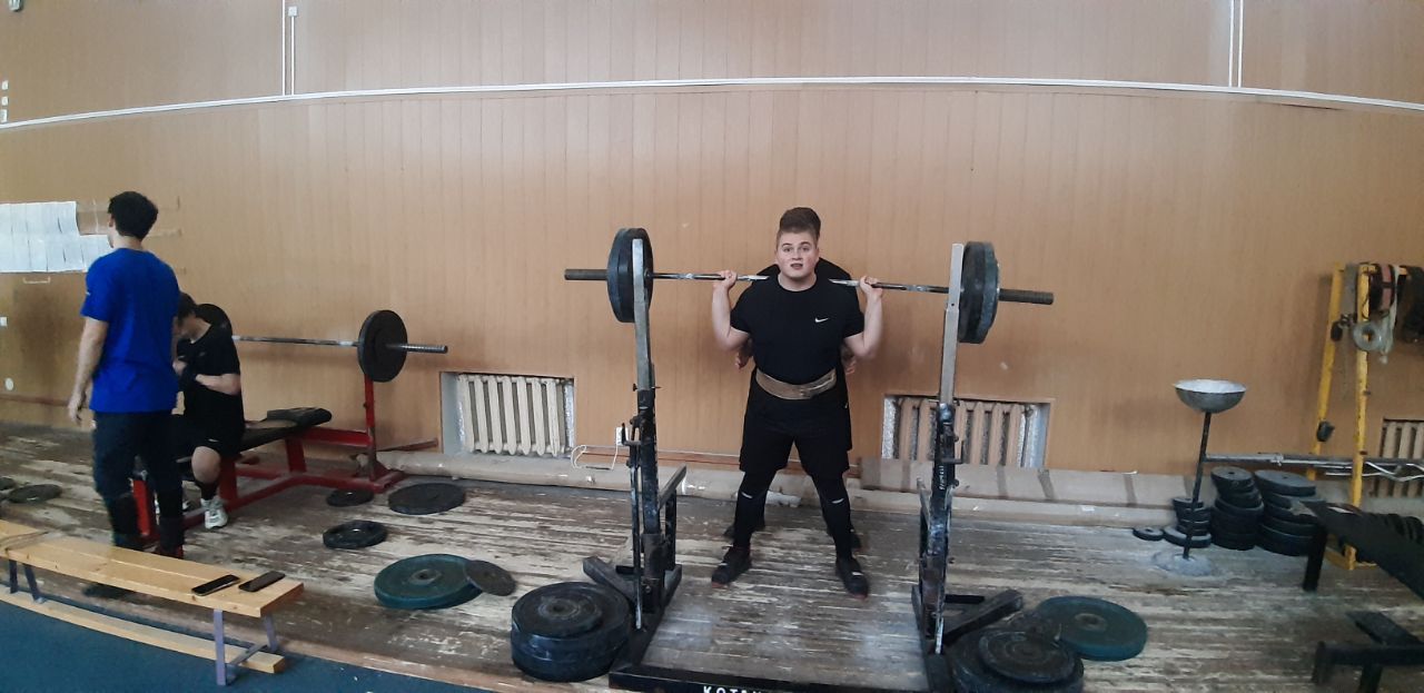 В Мангуше прошло учебно-тренировочное занятие по пауэрлифтингу!