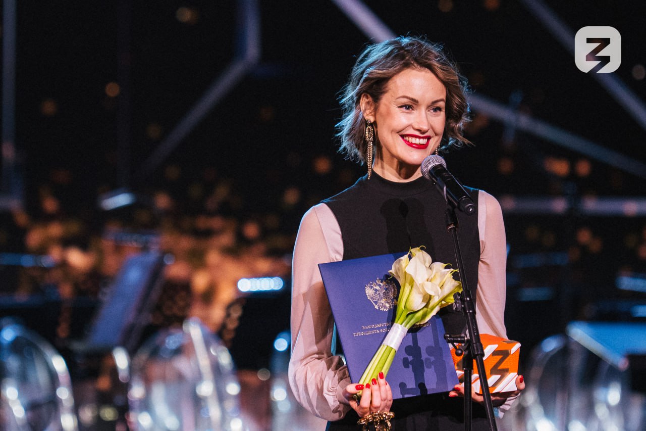 «Многонациональный Донбасс» от «Донбасса»: ко Дню народного единства коллектив дал большой сольный концерт в родном Донецке «Многонациональный Донбасс» от «Донбасса»: ко Дню народного единства коллектив дал большой сольный концерт в родном Донецке