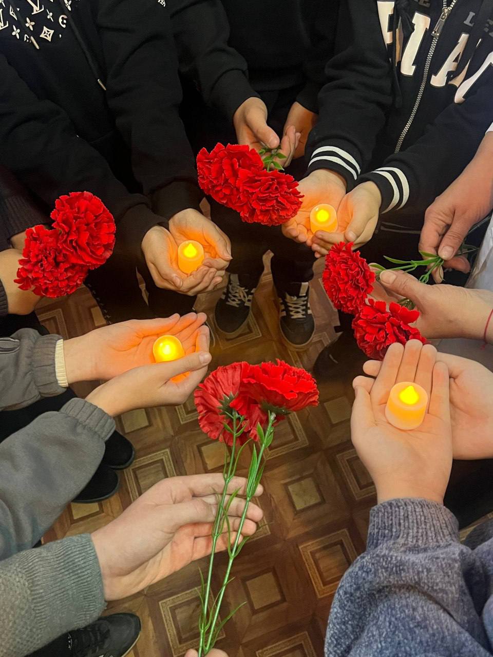 День памяти погибших при исполнении служебных обязанностей сотрудников органов внутренних дел РФ День памяти погибших при исполнении служебных обязанностей сотрудников органов внутренних дел РФ