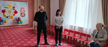 , 10 ,               "  16 .. "