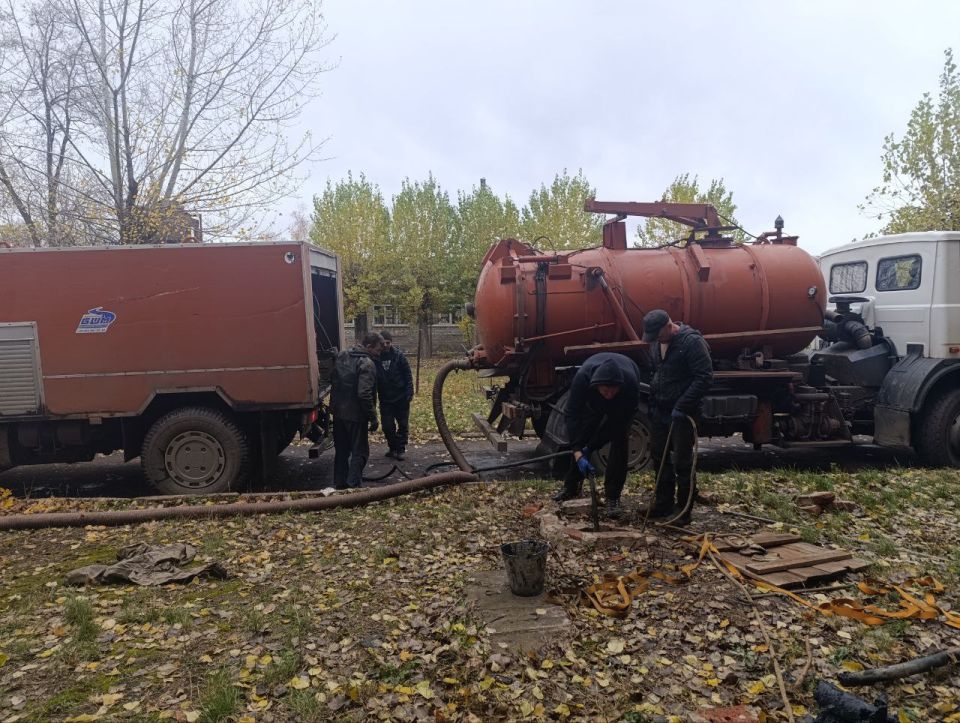 Иван Приходько: Объединённые ресурсы компании «Вода Донбасса» и специалистов из Кузбасса направлены на поддержание непрерывной подачи воды в Горловке Иван Приходько: Объединённые ресурсы компании «Вода Донбасса» и специалистов из Кузбасса направлены на поддержание непрерывной подачи воды в Горловке