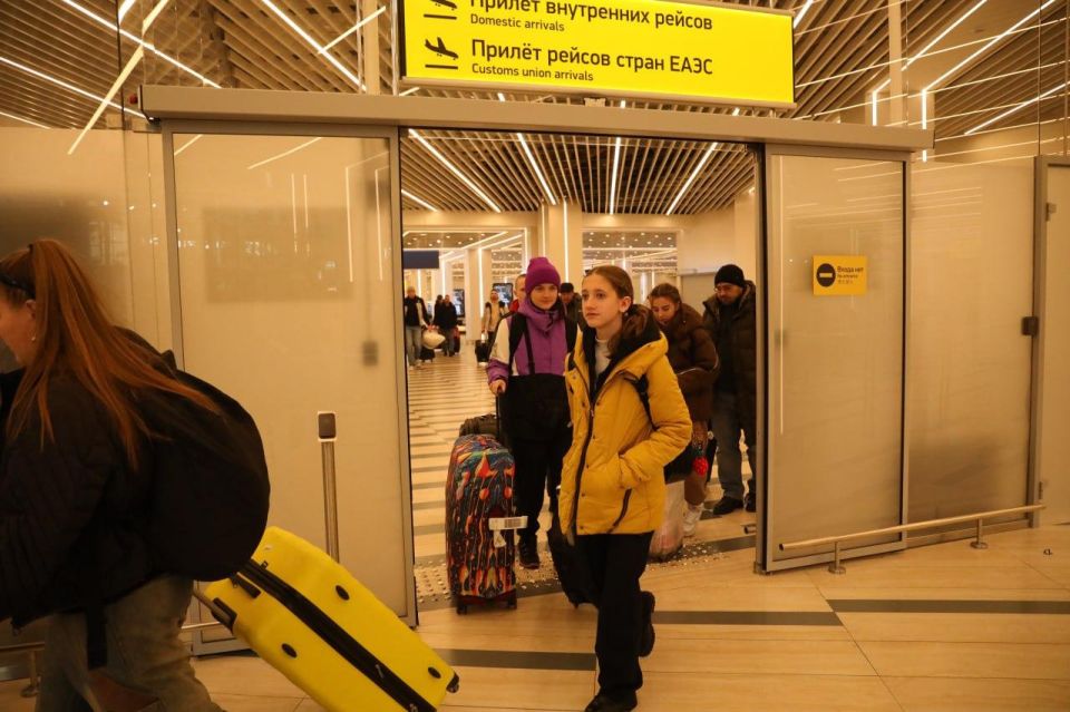Спортсмены ДНР прибыли на межрегиональные соревнования по настольному теннису на Сахалине Спортсмены ДНР прибыли на межрегиональные соревнования по настольному теннису на Сахалине